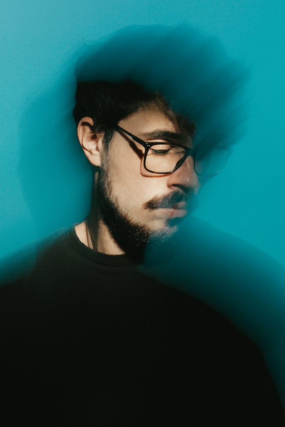 Retrato de Pedro da Linha sobre fundo azul